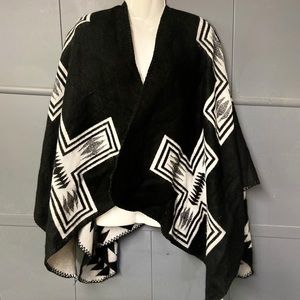 Reversible Southwestern style shawl